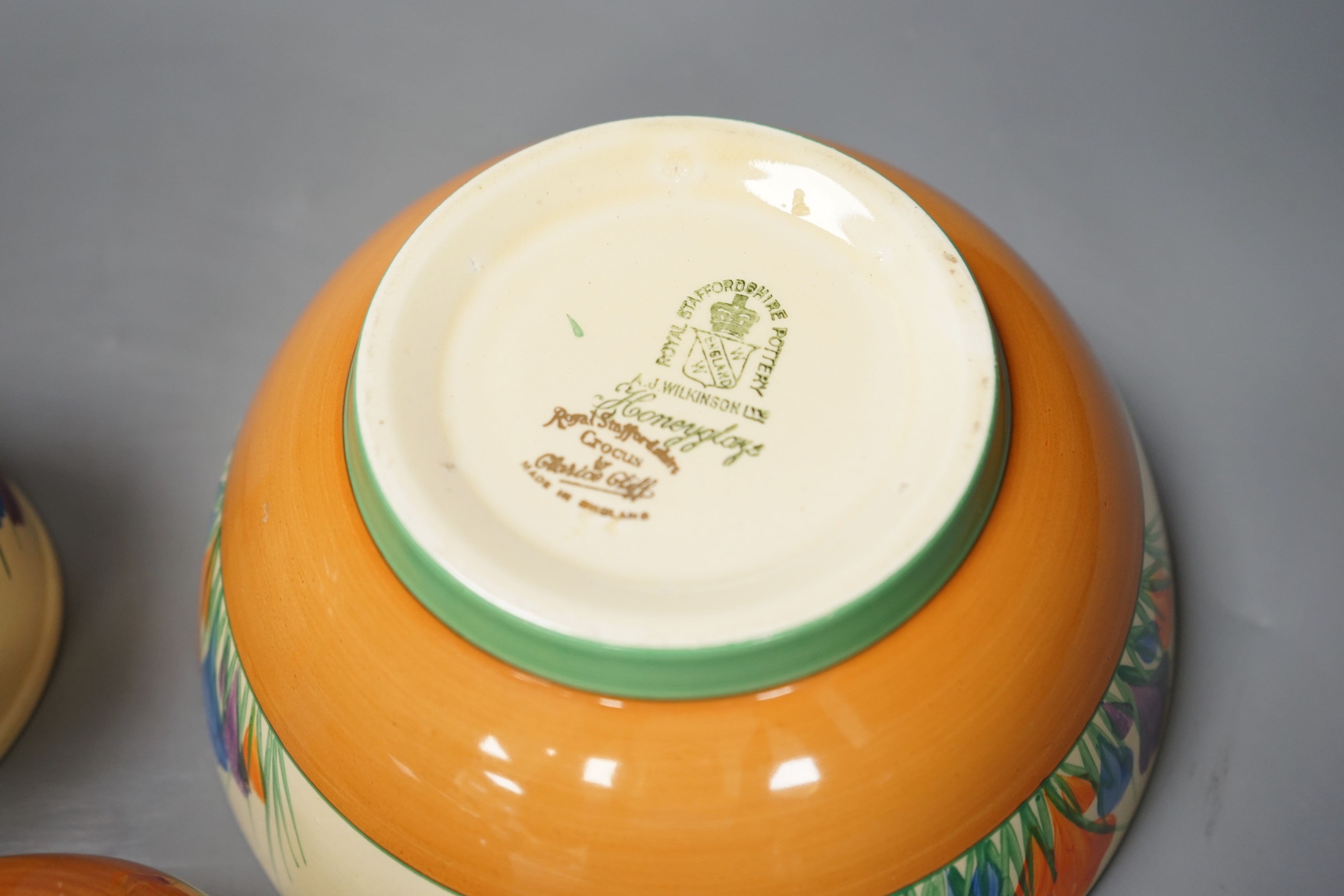Three pieces of Clarice Cliff Crocus pattern, largest 19cm diameter